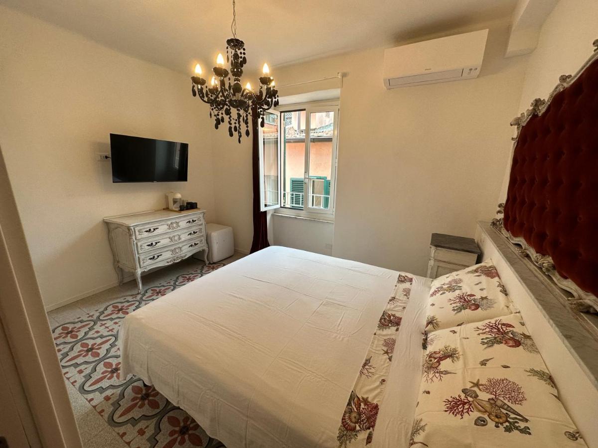Elegante Stanza Rossa Mottino23 Bed and Breakfast Lerici Buitenkant foto