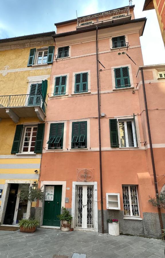 Elegante Stanza Rossa Mottino23 Bed and Breakfast Lerici Buitenkant foto