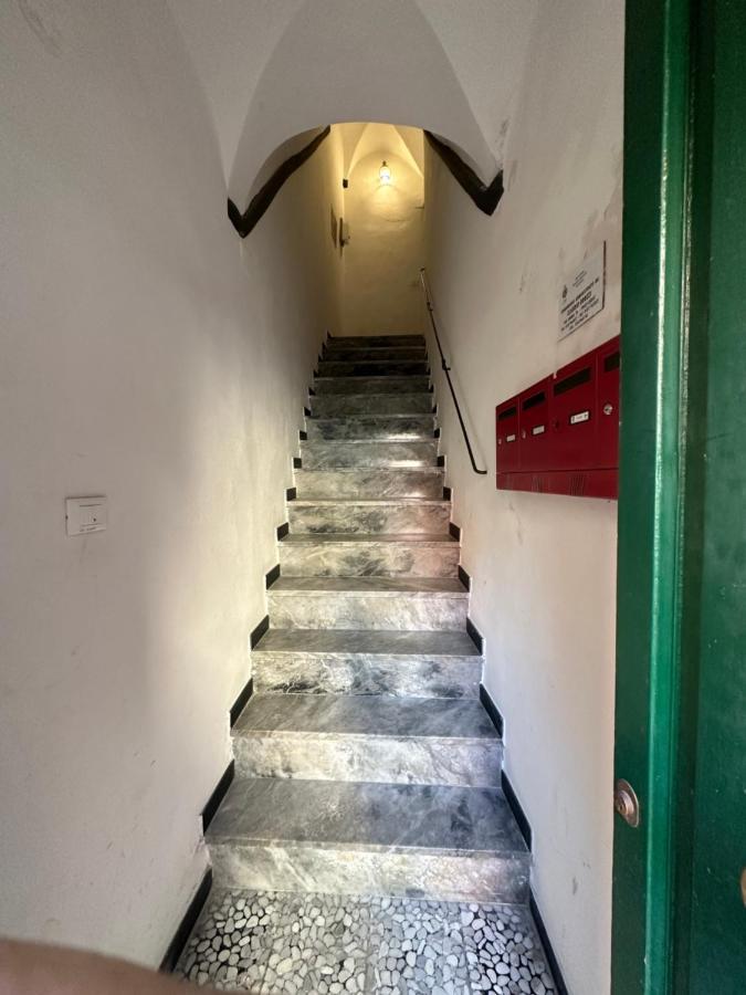 Elegante Stanza Rossa Mottino23 Bed and Breakfast Lerici Buitenkant foto